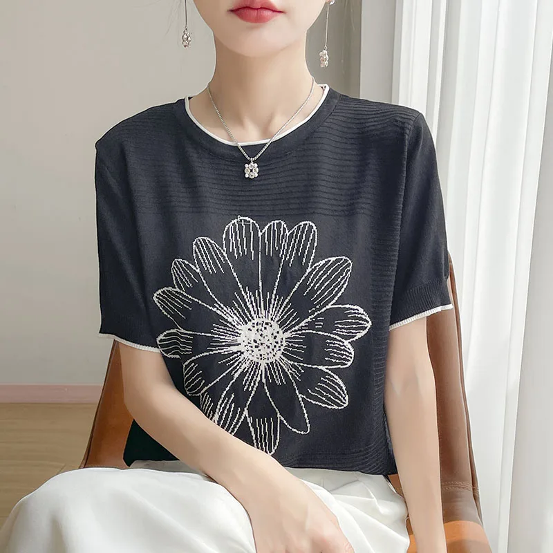 Novedad de verano, suéter de punto, camiseta de manga corta con bordado de girasoles, abrigo holgado de talla grande de seda helada para mujer