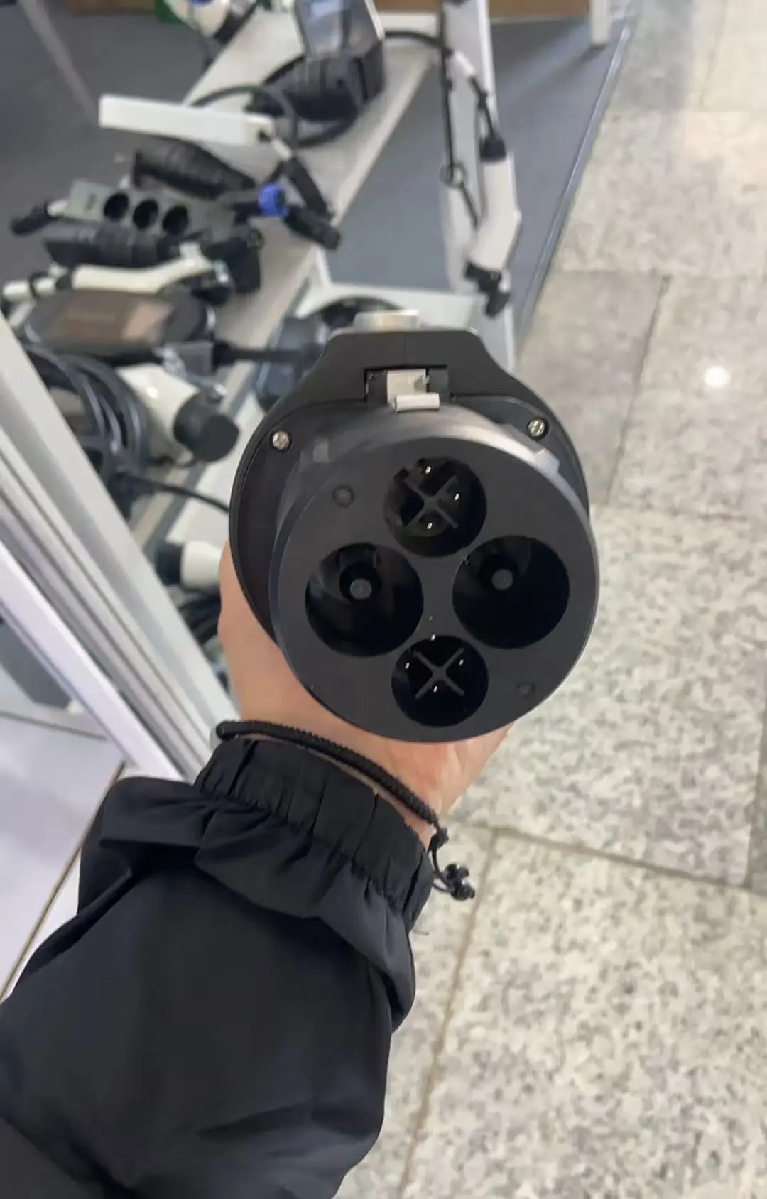 

Новый адаптер CCS2 в Chademo, преобразователи постоянного тока для электромобилей