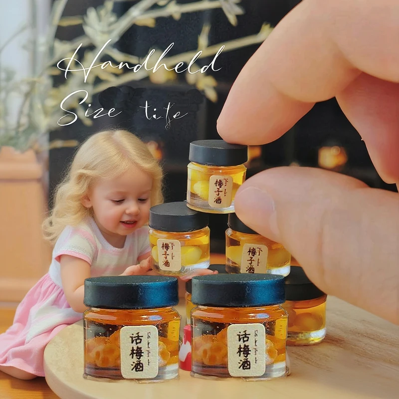 1 sztuka Akcesoria do kuchni dla lalek DIY Skala 1/12 Miniaturowy domek dla lalek Butelka wina owocowego Zabawka do zabawy w udawanie jedzenia