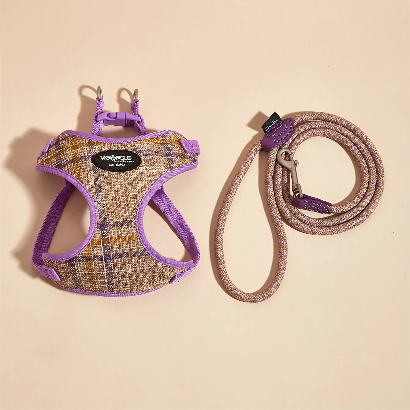 Checkered Pet Chest and Vest Set with breathable mesh and traction rope for Dogs