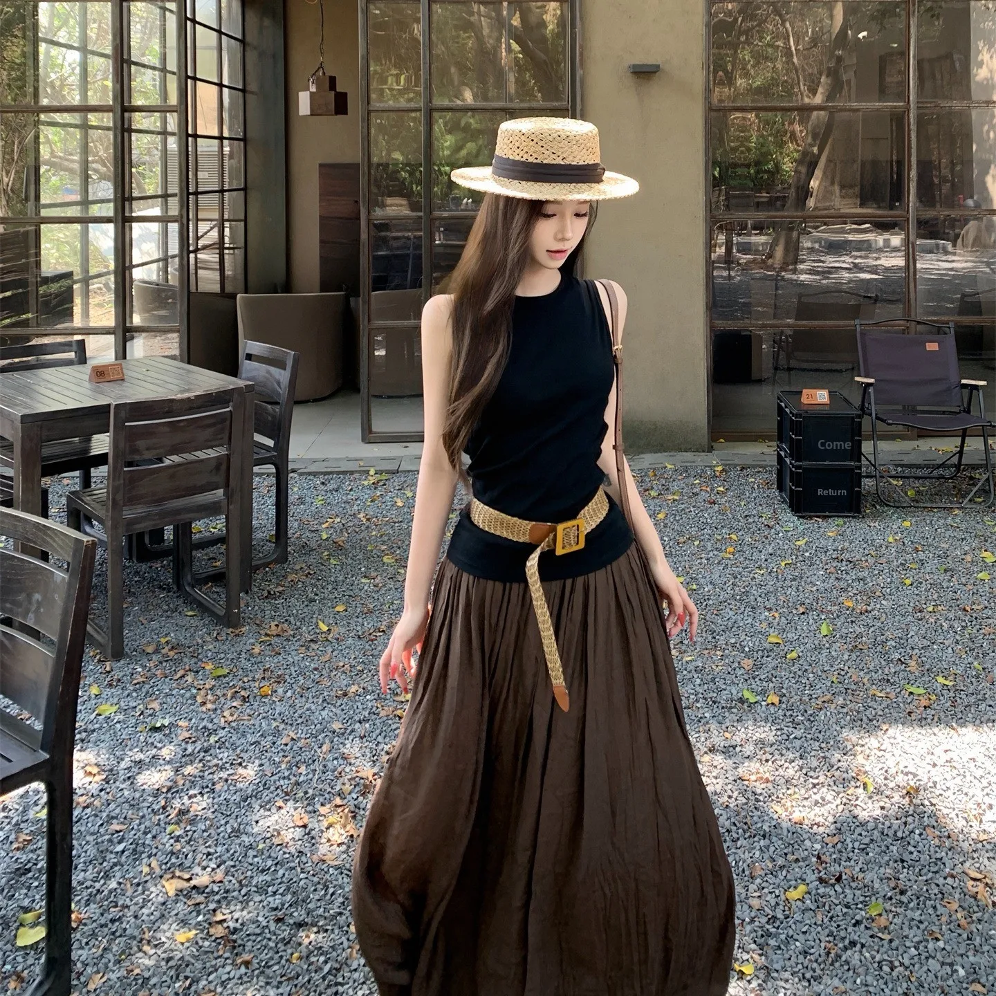 

Spicy Backless Black Sleeveless Vest Hollow Belted Vintage Coffee Long Skirt Summer New Arrival Women's Fashion Set Casual Style