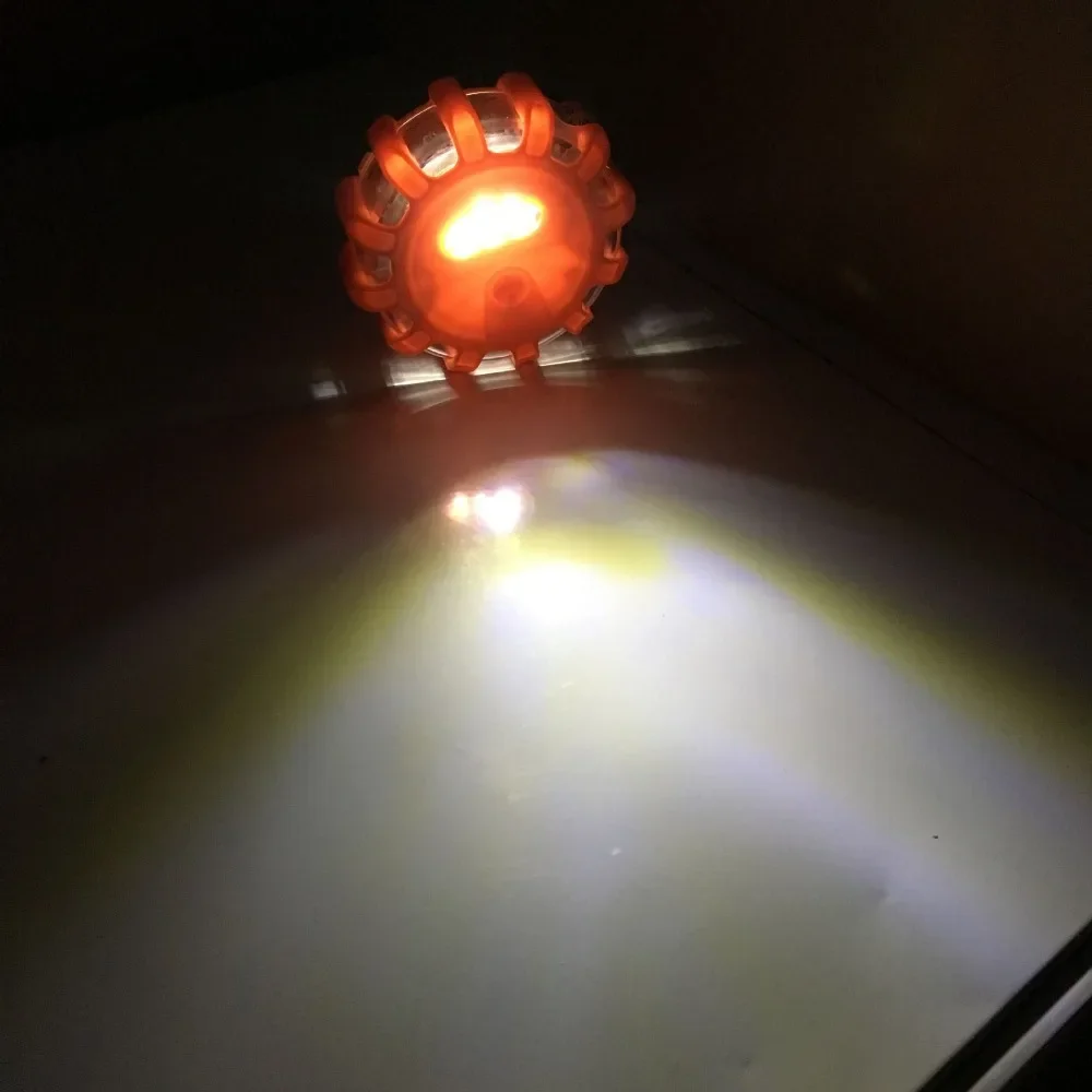 Baliza LED magnética de emergencia multimodo para coche camión barco - imagen 4
