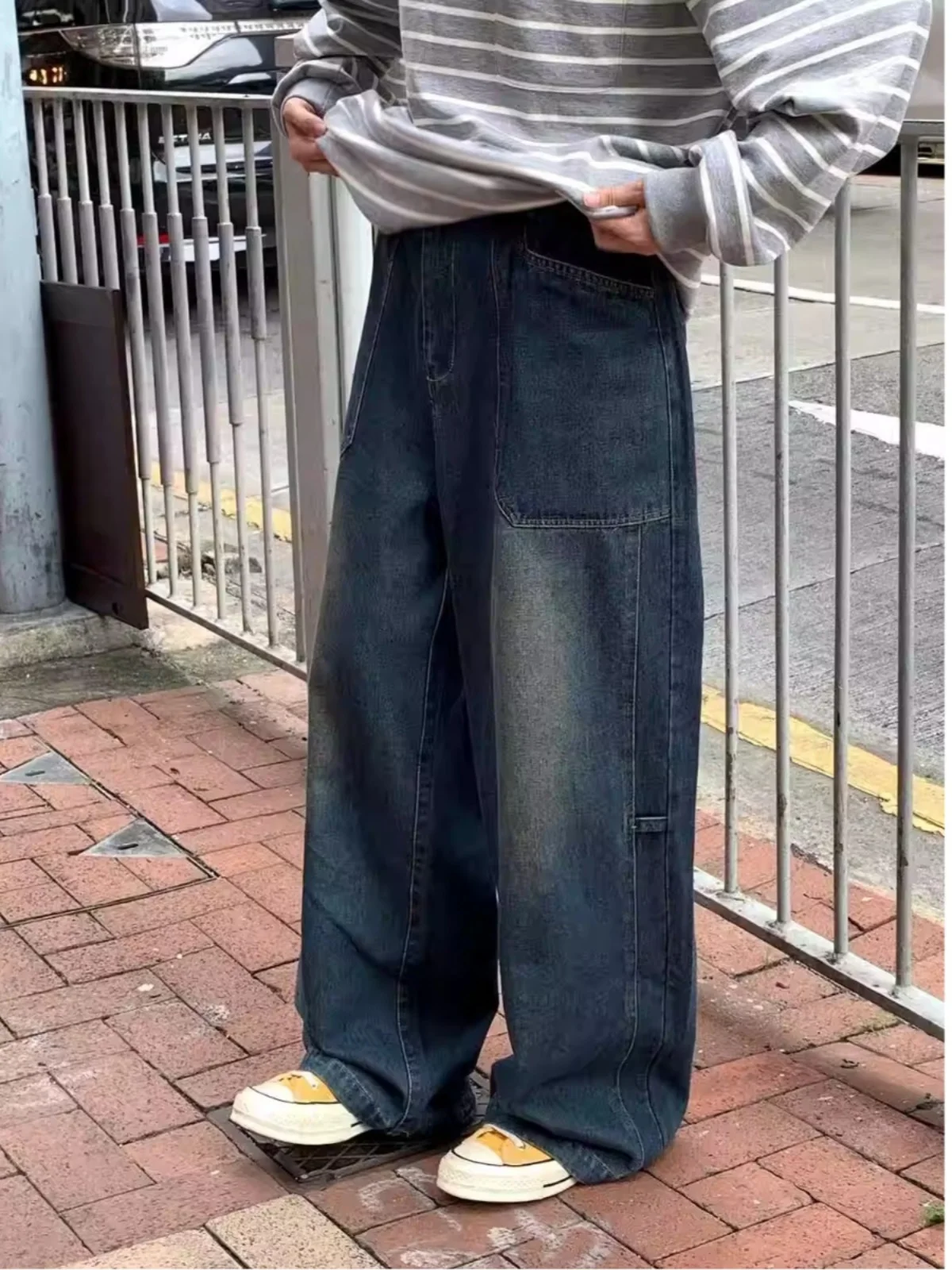 

American Retro Denim Jeans Men's Spring Autumn Washed Loose Wide Leg Pants with Big Pockets Straight Cut Casual Trousers