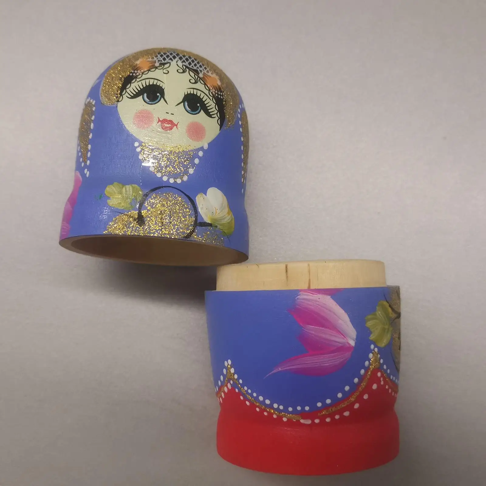 5 Pieces Wooden Russian Nesting Doll Cartoon Handmade Collectible Figures Matryoshka for Shelf Tabletop Home Holiday Ornaments