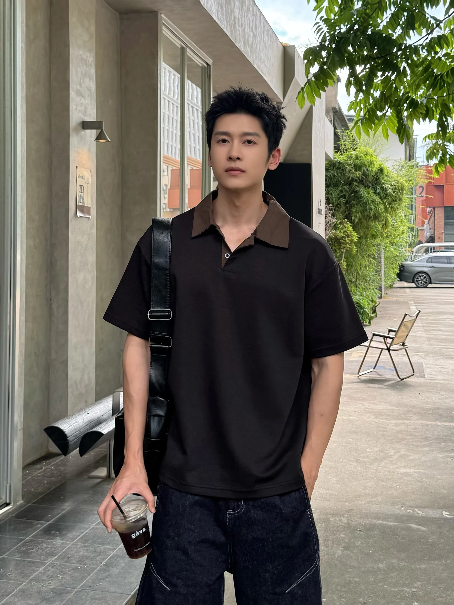 Black Coffee Contrast Color Collar Short Sleeve  Shirt Men's Casual Loose Fit Summer T-Shirt Korean Style Commute Wear