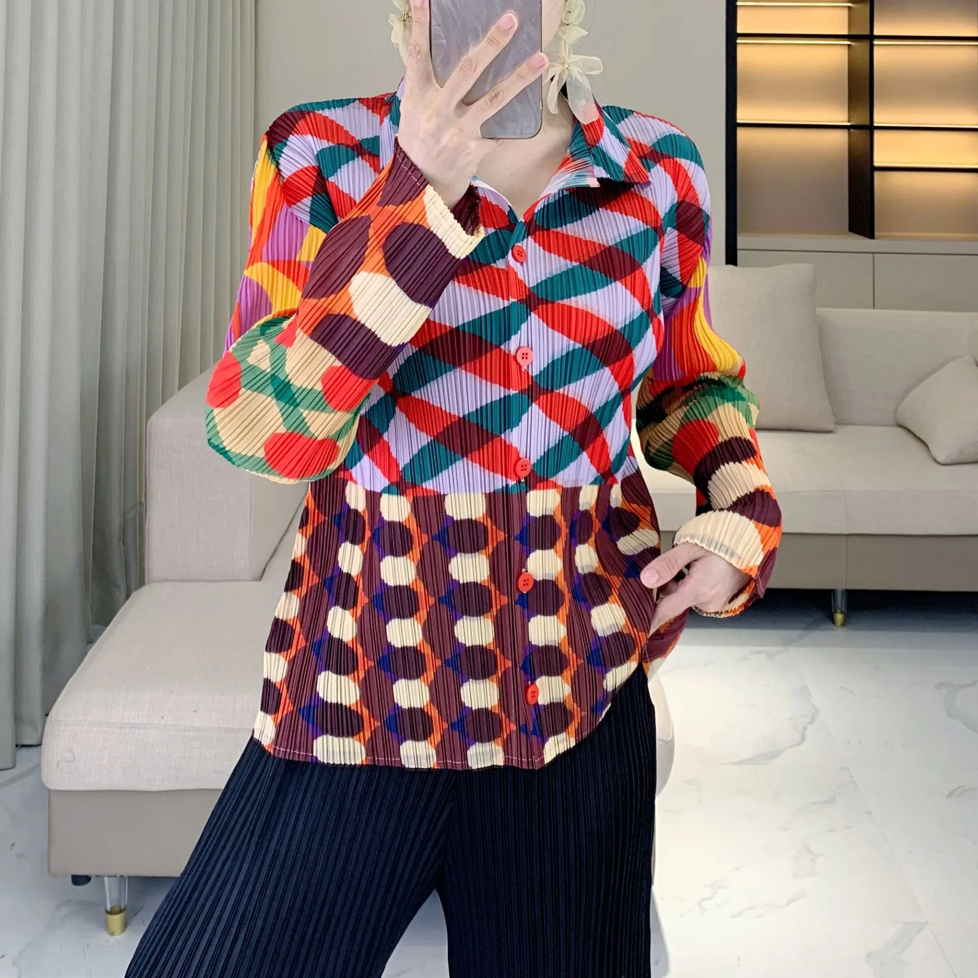 

Miyake Spring and Fall New Women's Shirt Loose High Elastic Korean Dopamine Shirt Casual Printed Cardigan Blouse Women Jacket