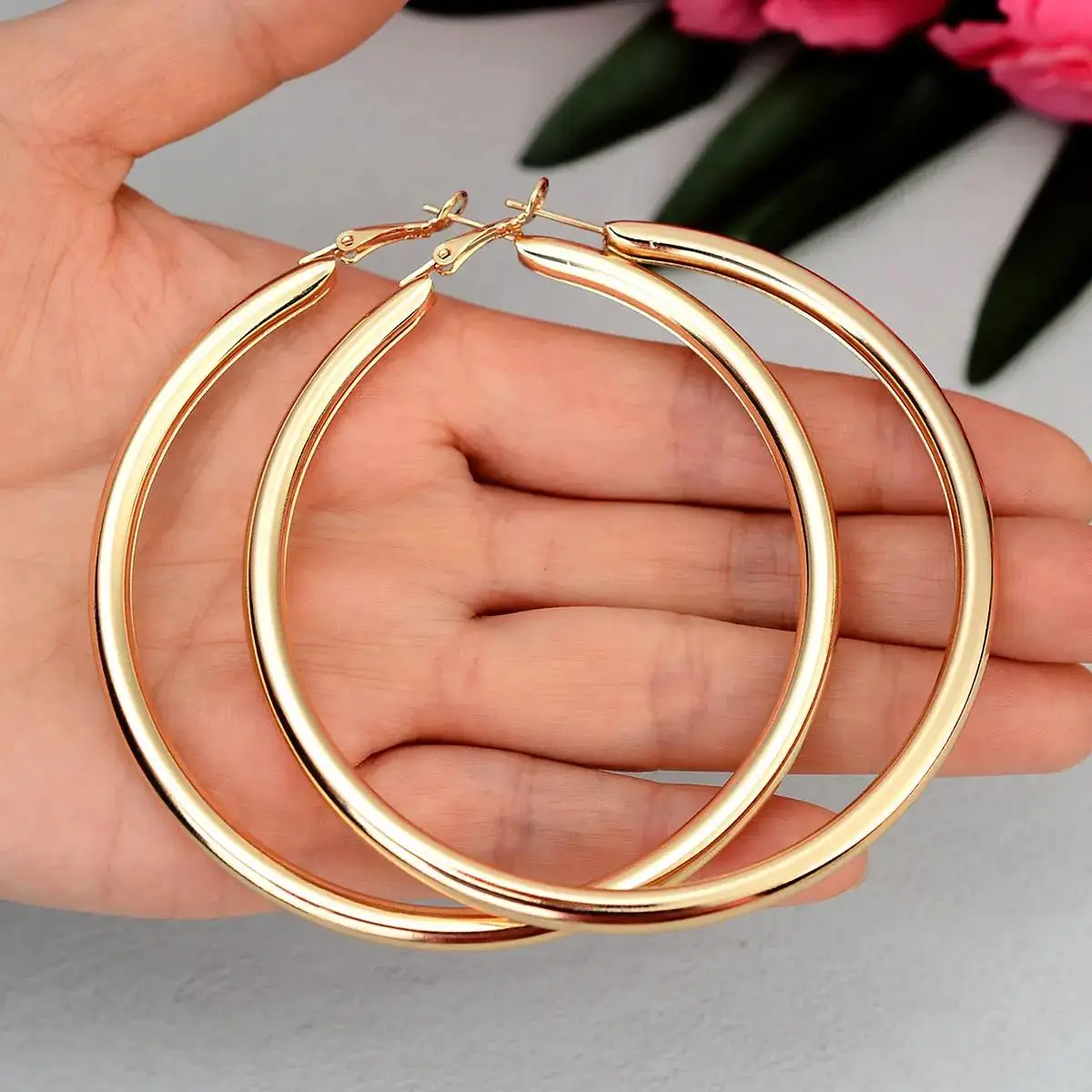 2024 New Hollow Thick Loop Large Circle Hoop Earrings For Women Men Classic Gold Color Round Piercing Earring Fashion Jewelry