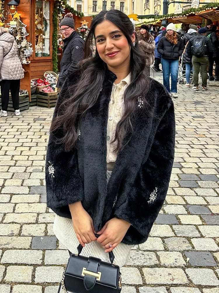 

TRAFZA 2024 Winter Artificial Fur Coat For Women Fashion New Solid Loose Cardigan Woman Warm Versatile Female Outercoat Top