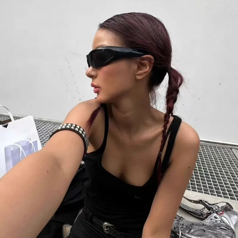 New Y2K Punk Sunglasses Women Men Luxury Brand Designer Trendy Sun Glasses Vintage Oversized Steampunk Glasses UV Gafas De Sol - view 3