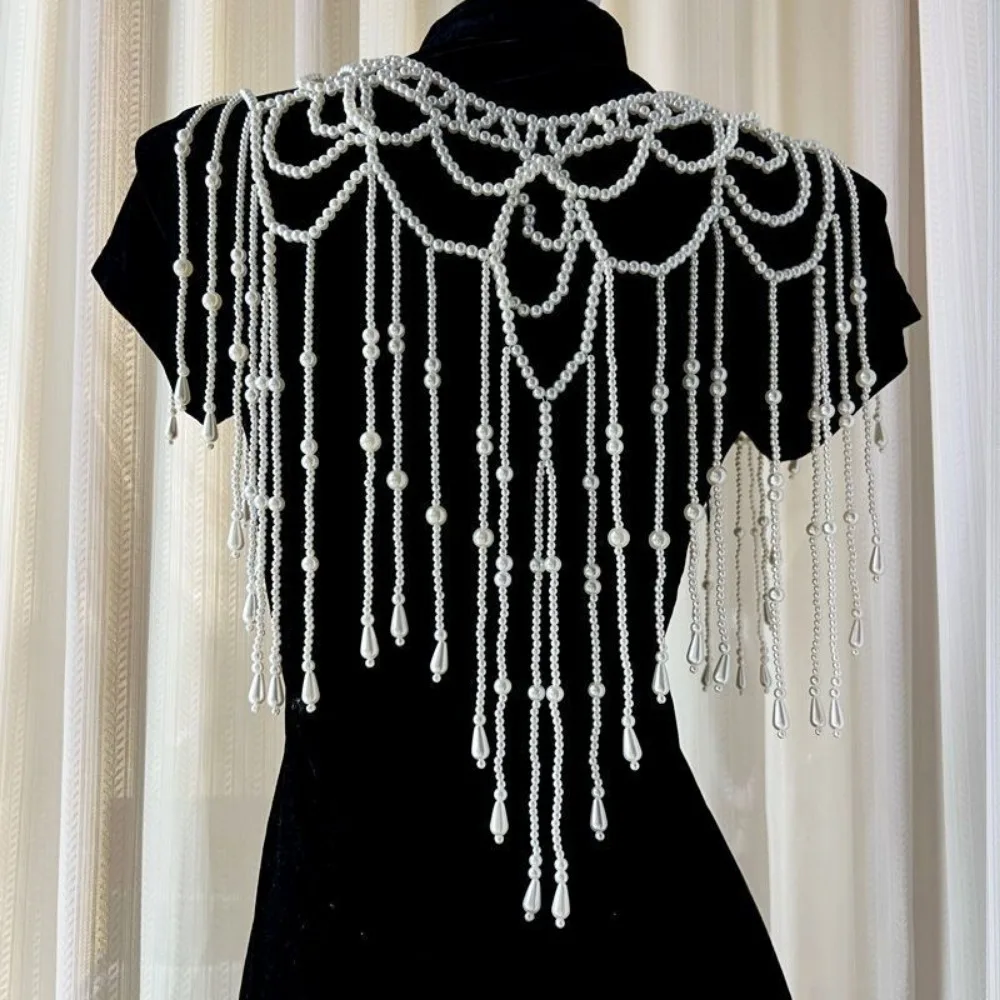Retro Hollow Wedding Pearl Shawl Handmade Pearl Tassel Shoulder Chain Beaded Bridal Wraps Bridal Wedding Dress