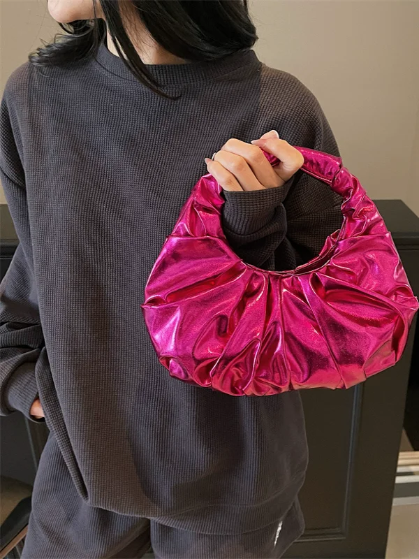 

Hot Pleated Cloud Bag Laser Silver Handbags Metallic Pleated Shoulder Bag for Women Luxury Brand Design Dumpling Bag Hobos Purse