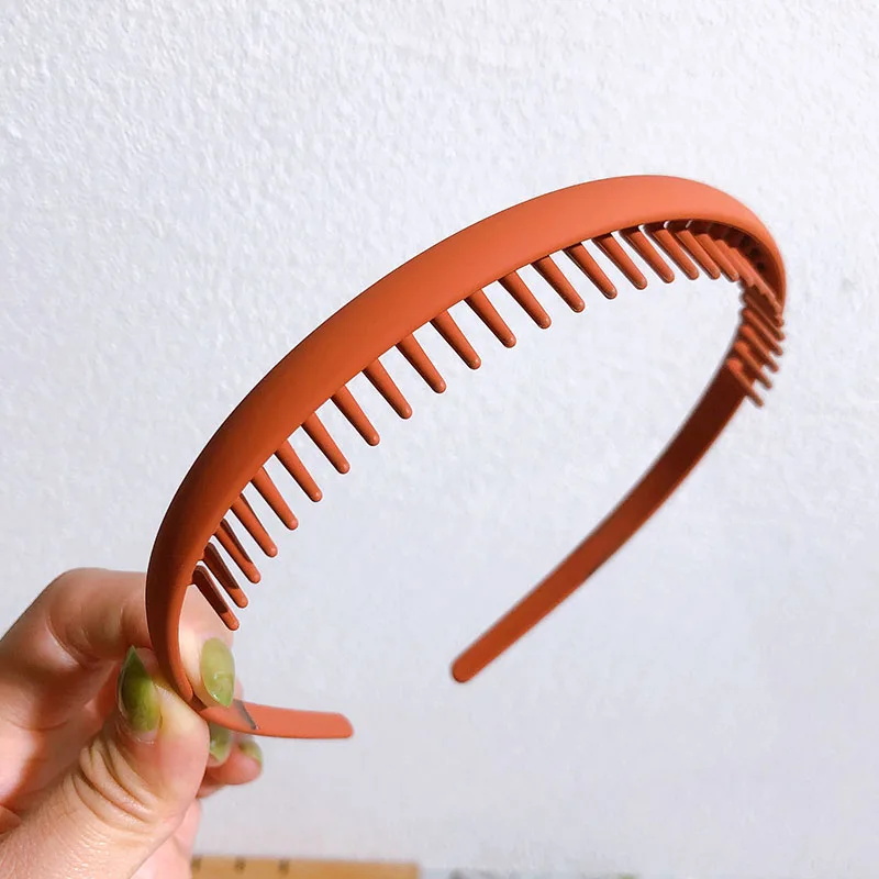 Fashion Solid Color Plastic Hairbands for Women
