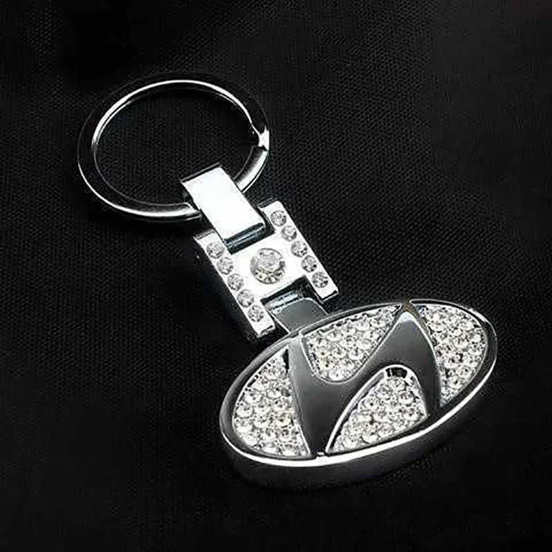 

Diamond Car Keychain Keyrings for Hyundai Elantra Santa Fe Sonata Tucson Kona Accent Genesis Getz Key Rings Accessories