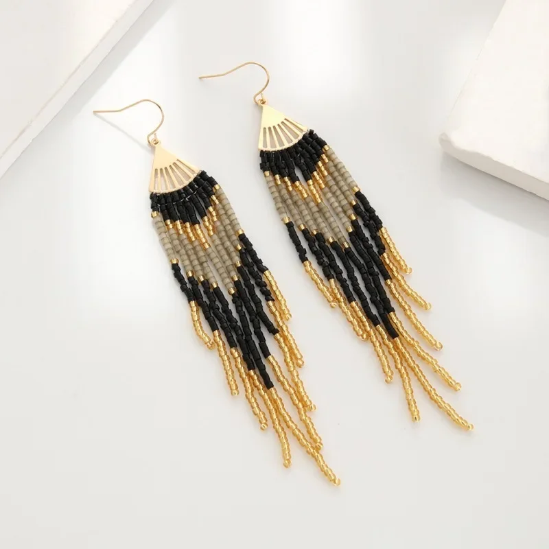 ZGMXR Rice bead earrings Tassel Originality Hand knitting Arrow Design Geometry Fashion Bohemia Simple Alloy Beaded earrings