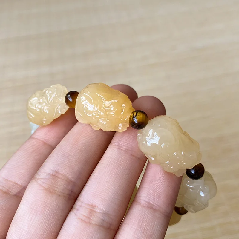 Yellow Dragon Pixiu Jade Money Drawing God Beast Three-Dimensional Carving Carved Piuxiu Bracelet