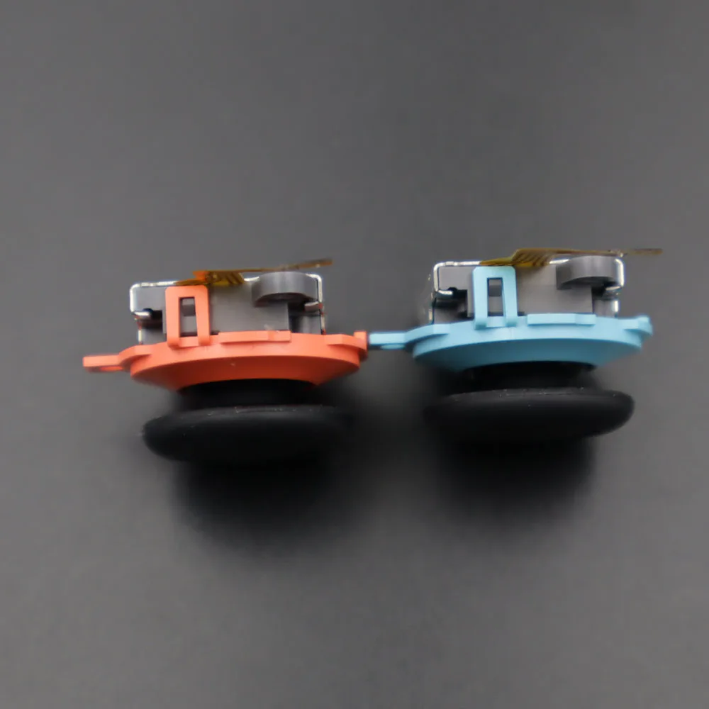 1 Pcs of Original Switch2 Left and Right Controllers, NS2 Joystick, with Attractive Colors and Smooth, Comfortable Feel.