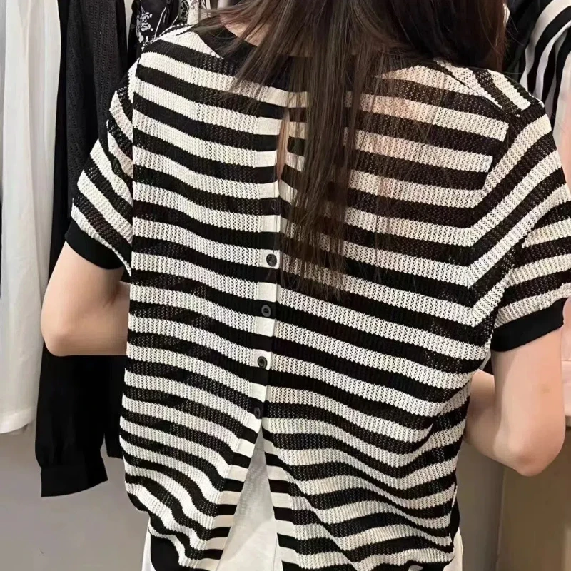 

Design-sensing Back Single-breasted Slit Ice Silk Sweater for Women New Casual Versatile Thin T-shirt