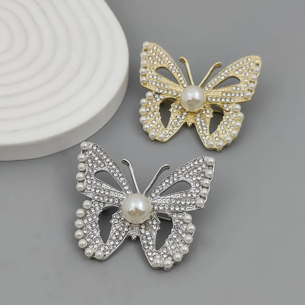 Fashionable butterfly pearl zircon brooch, anti-exposure pin for women, metal button to fix clothes, wedding party gift