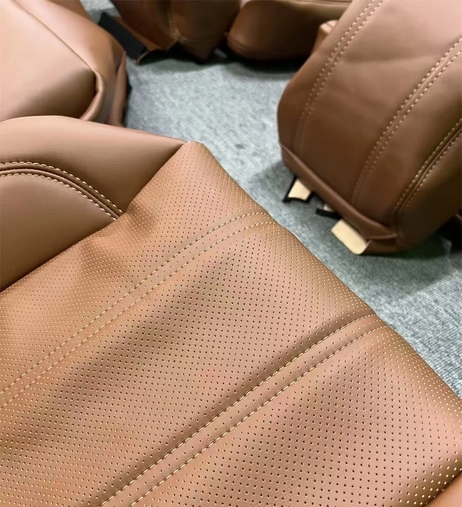 أغطية مقاعد السيارة ذات الحجم المخصص عالي الجودة لسيارة رينج روفر الفاخرة غطاء مقعد جلدي من نسيج نابا