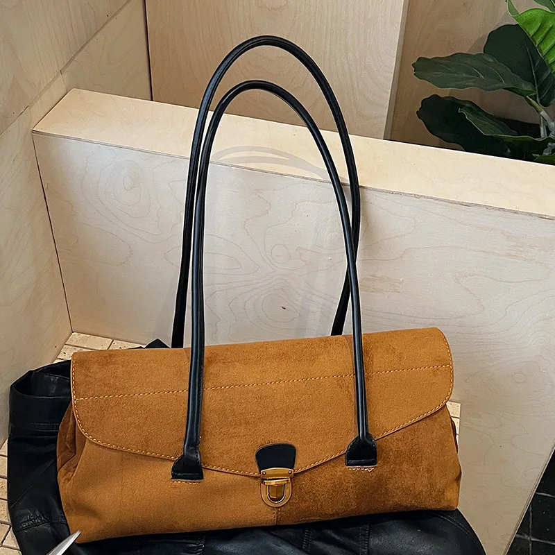 

Осенняя винтажная атласная сумка-тоут, элегантная женская сумка подмышки, матовый кошелек на плечо, нишевая дизайнерская дневная сумка, шикарная сумка с матовой отделкой