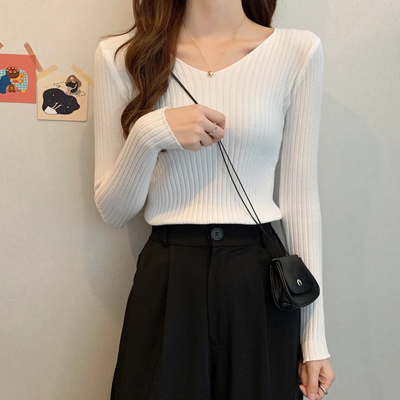 Autumn and Winter slim V-neck long sleeve long sleeve long knit female low neck sweater KN1686