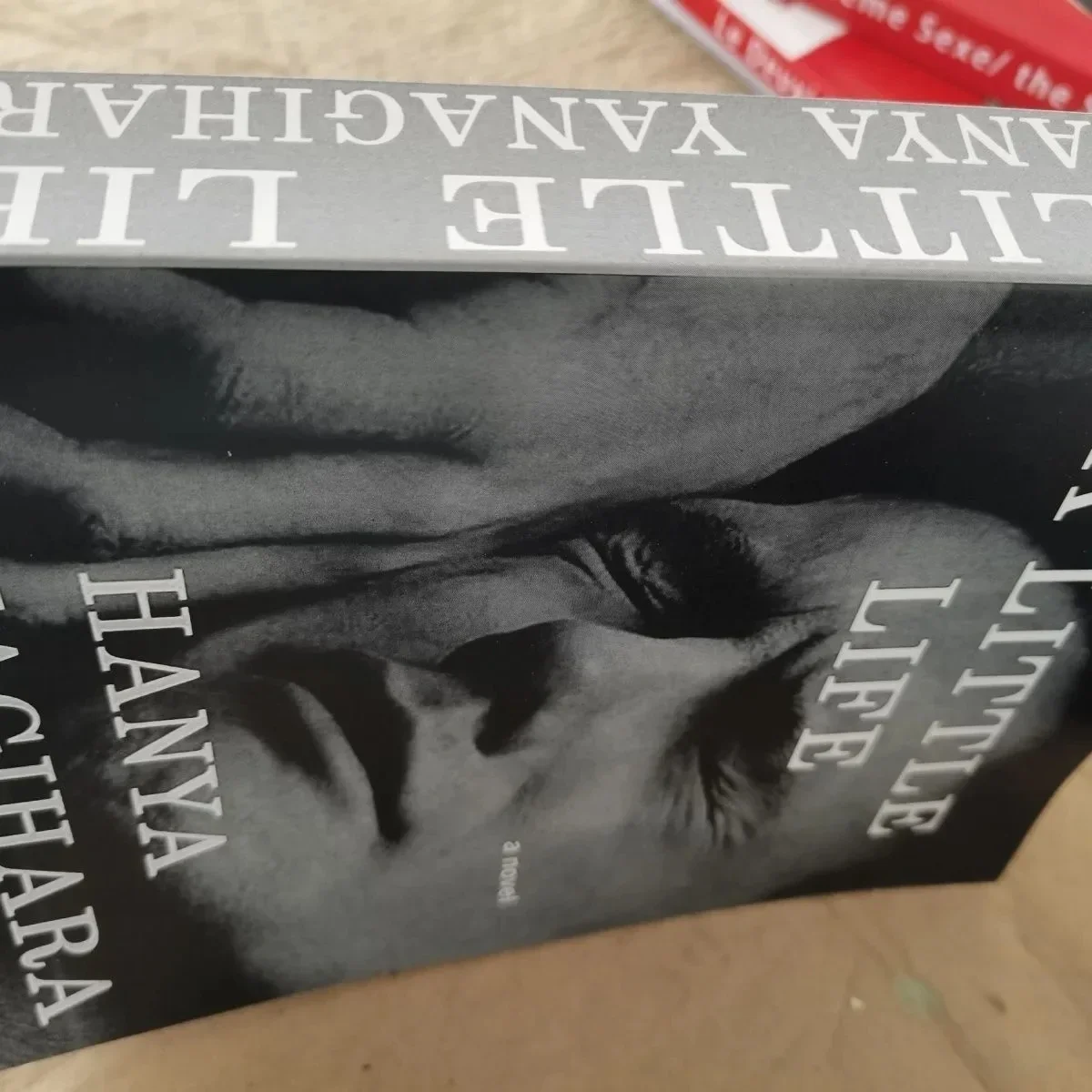 A Little Life Paperback in English Libros