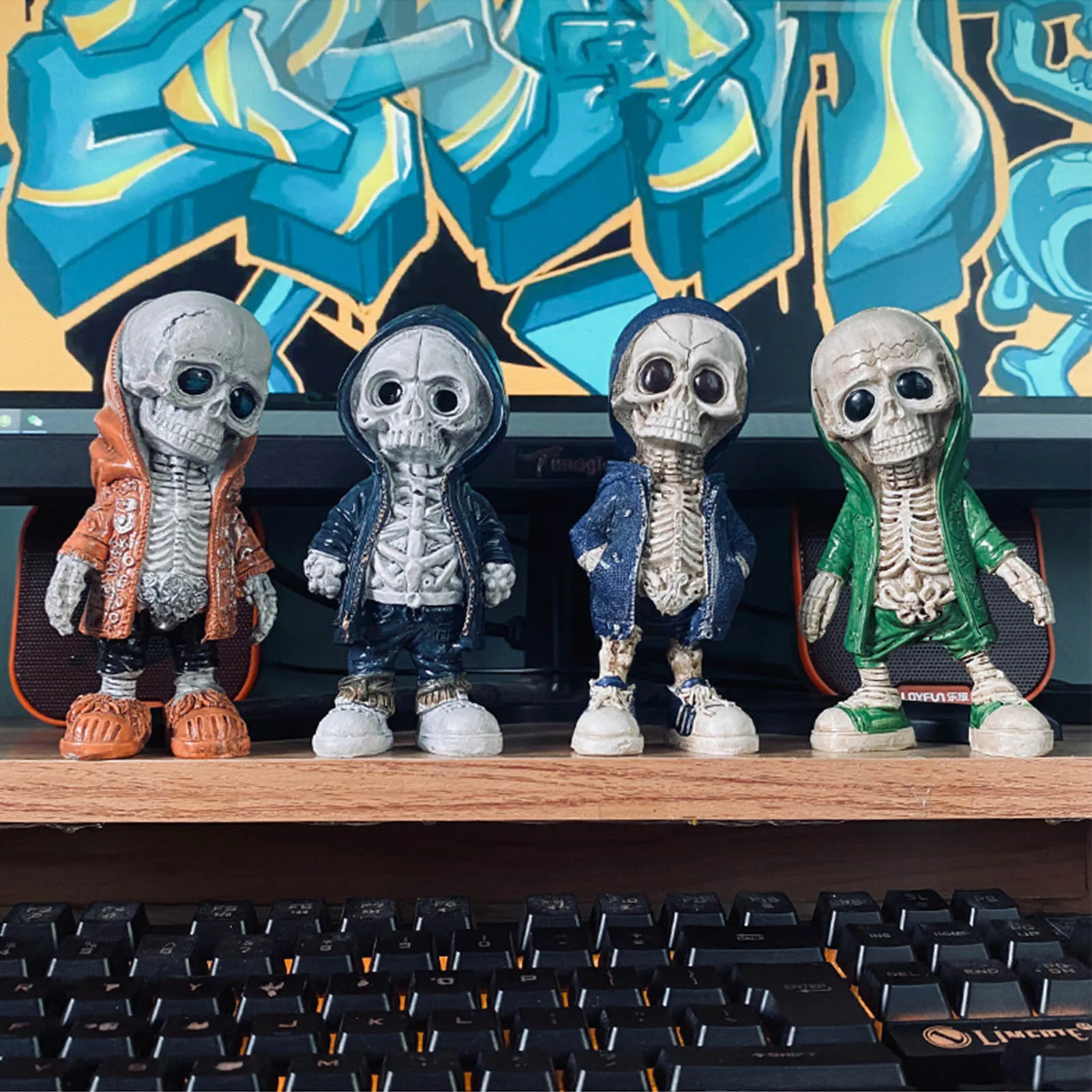 

2025 Halloween Decor 13.5cm Halloween Resin Skeleton Resin Stylish Skull Figurine Ornament for Halloween and Home Decoration