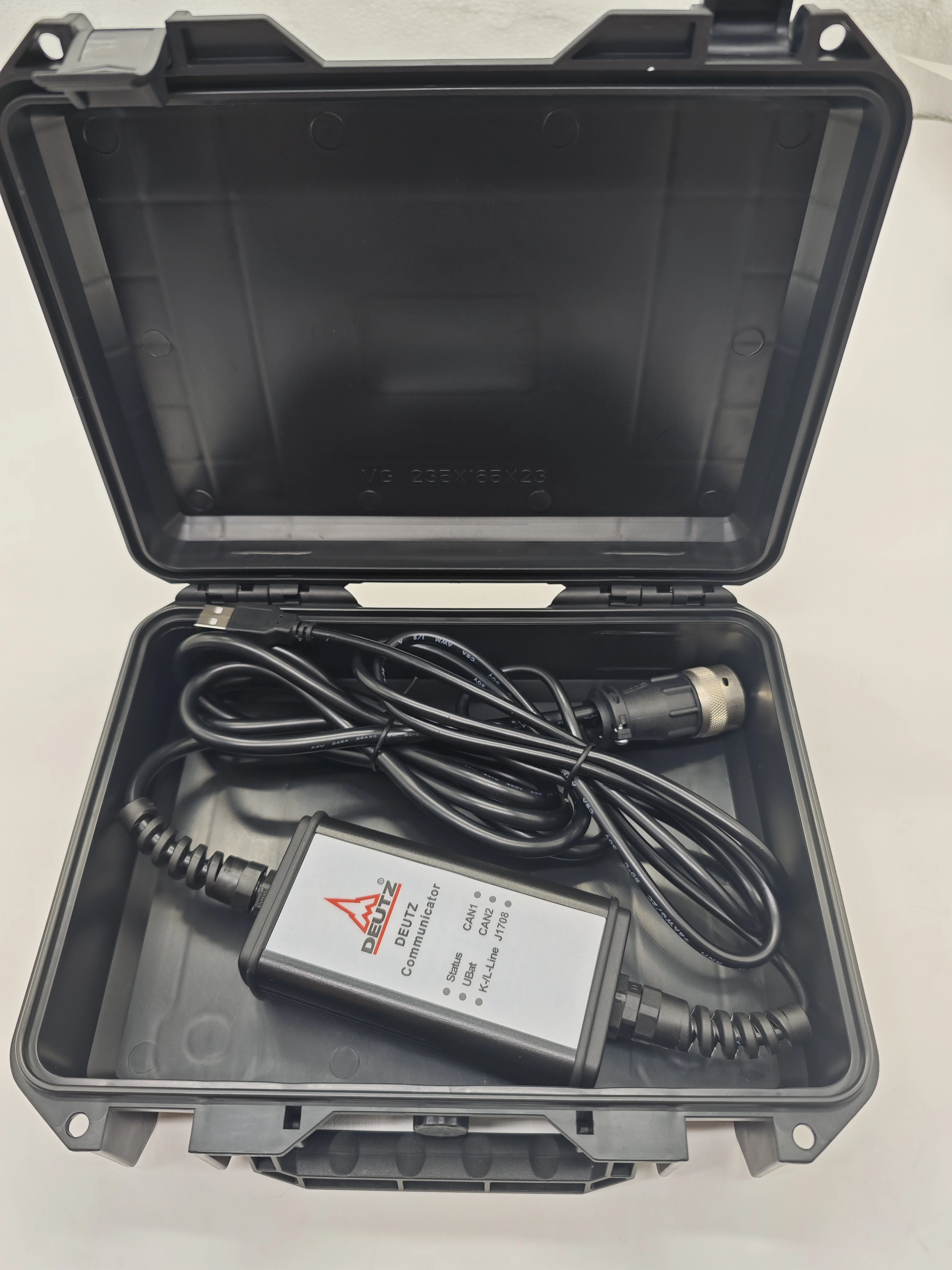 

Диагностический комплект Deutz для диагностического сканера грузовика Deutz Engine Communicator Deutz Decom
