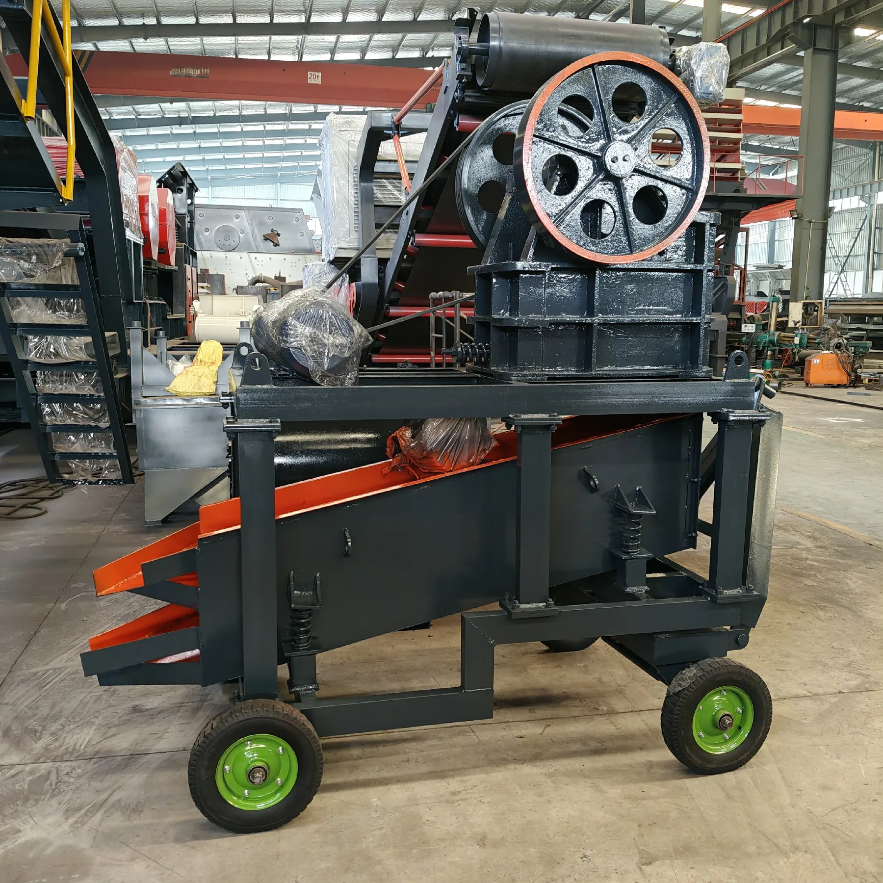 

Mobile Jaw Crusher PE250x400 with Vibrating Screen