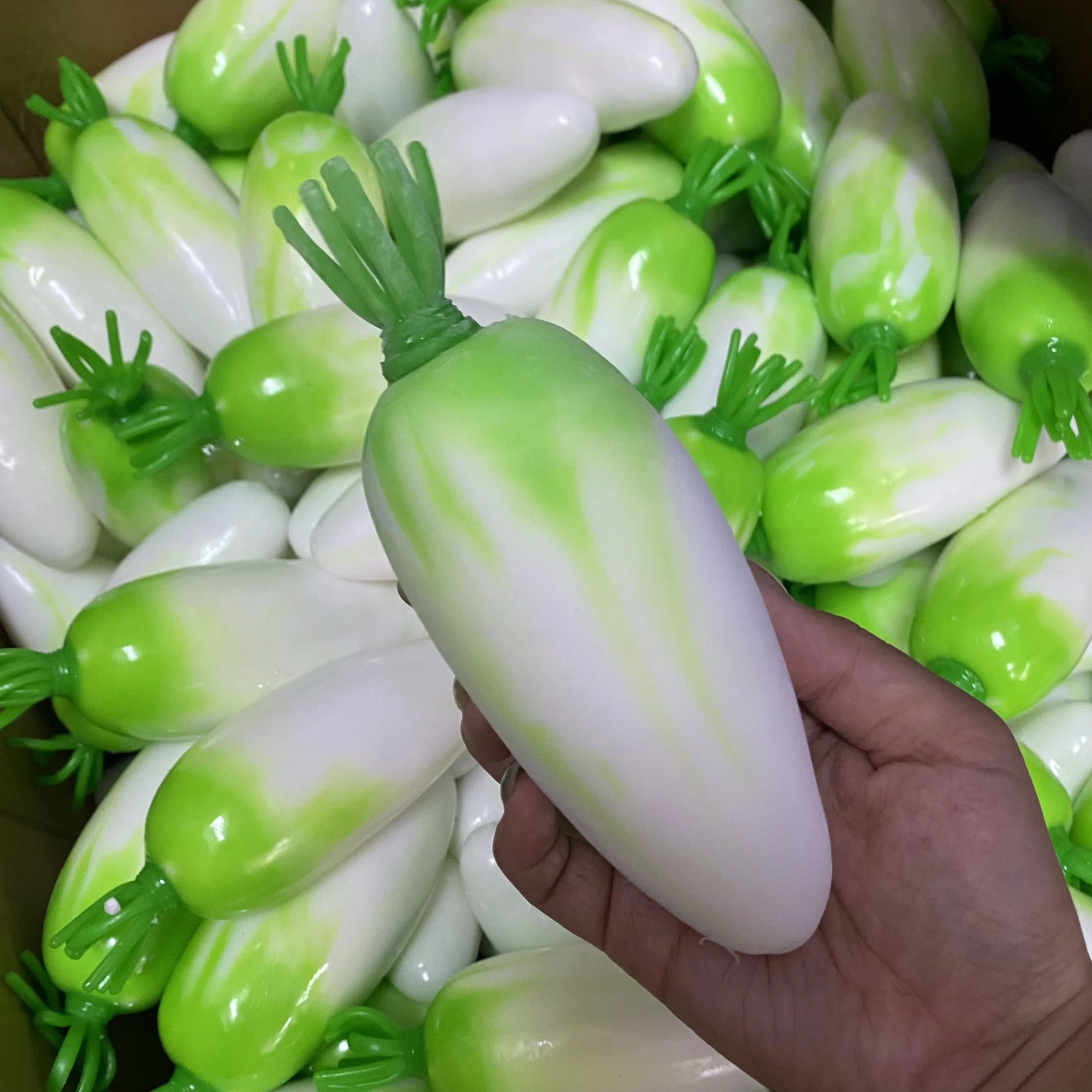 Crunchy White Radish Mooli Squishy Fidget Toy Soft Simulation Vegetable Squeeze Sensory Toy Stress Relief Anti-Anxiety Toy ﻿ image 3
