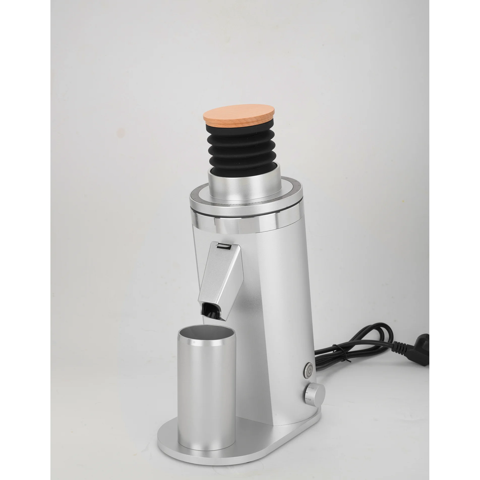 ماكينة القهوة المخصصة ومطحنة القهوة ماكينة صنع القهوة التجارية مطحنة الاسبريسو والقهوة مصنع حقيقي NB64