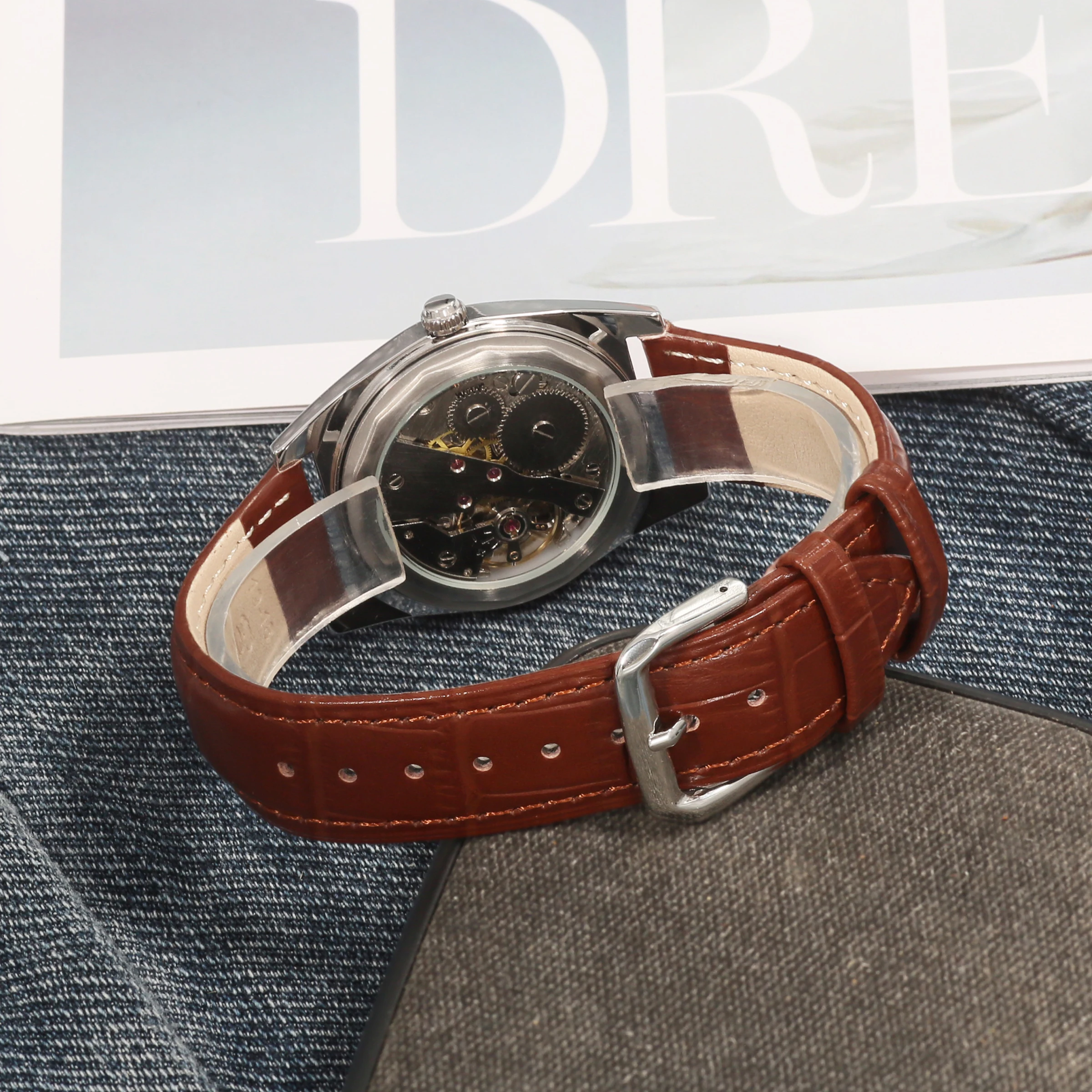 China Shanghai Dress Watch Vintage Collector Timepiece Gift for Gentlemen Wholesale Drop Shipping Factory Supply