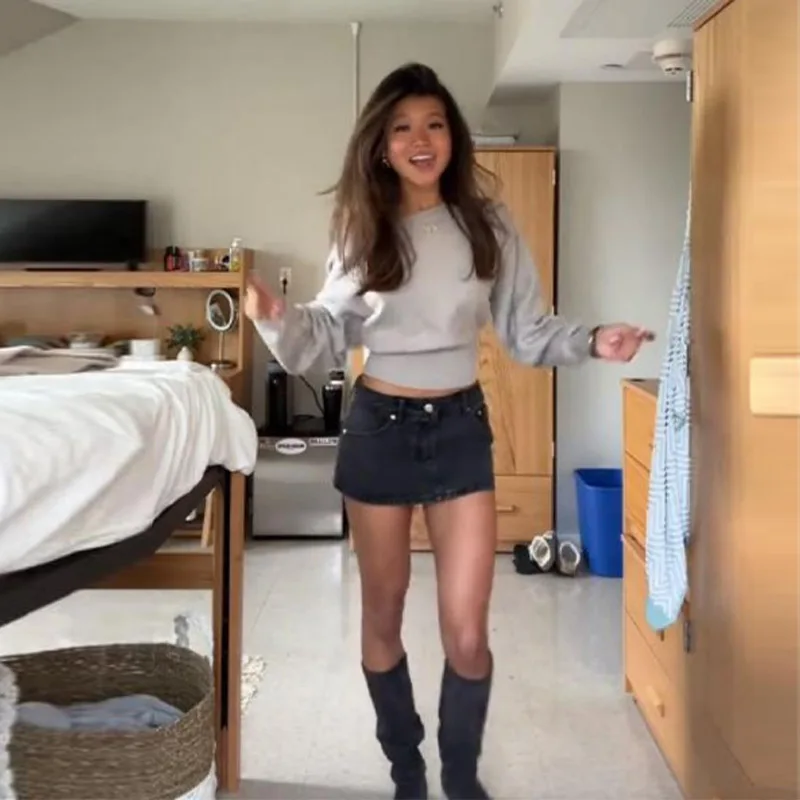 

Модный серый свитер с открытыми плечами, женский повседневный свободный вязаный короткий пуловер с длинными рукавами, осень 202, женский повседневный уличный трикотаж