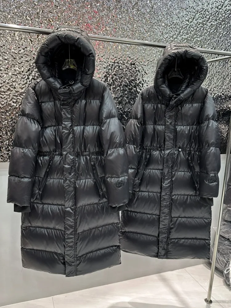 سترة نسائية طويلة للغاية بغطاء للرأس لشتاء 2025، معطف منتفخ سميك للغاية ببطة بيضاء 90%، سترة دافئة منفوشة باللون الأسود اللامع #2