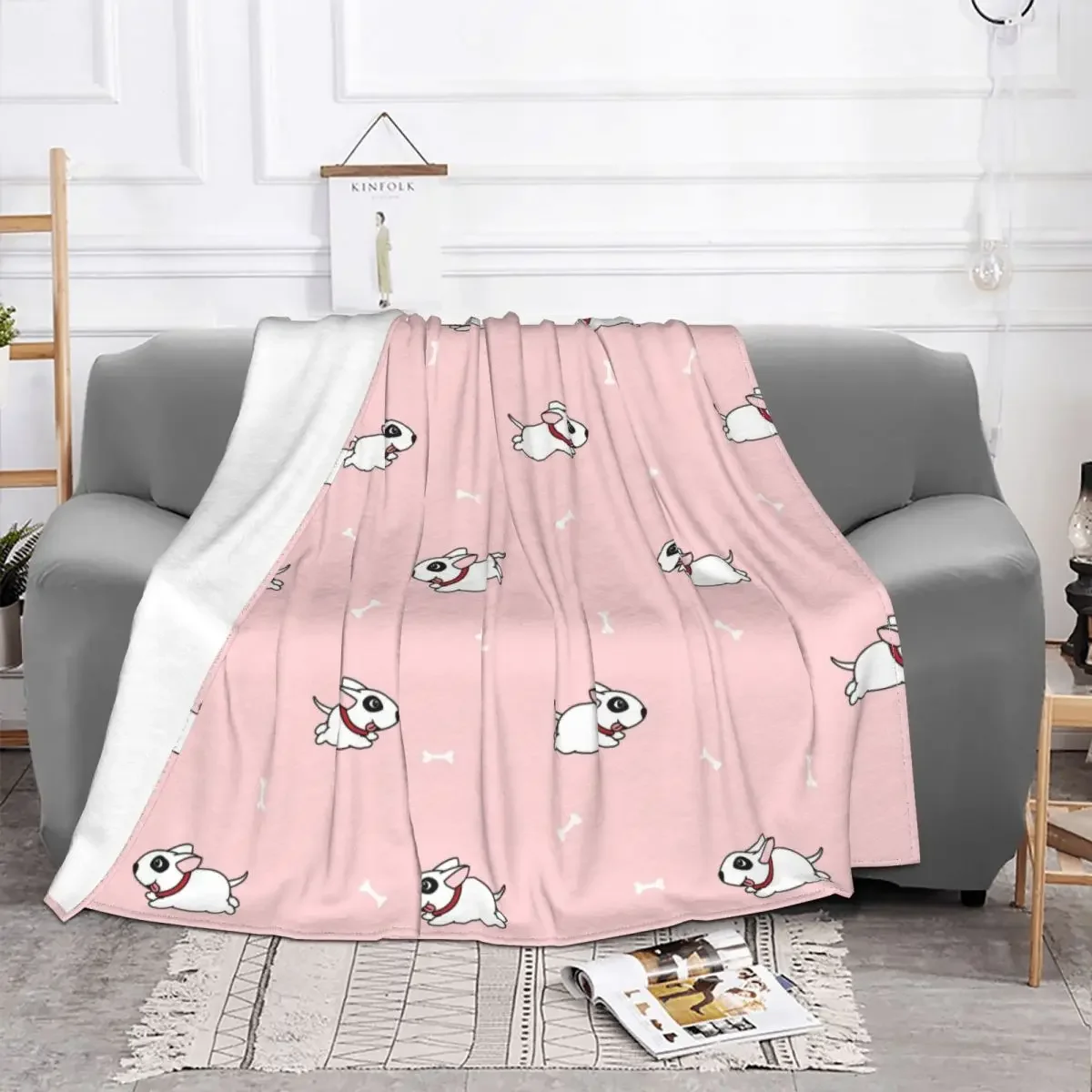 Cute Pink Bull Terrier Puppy Blankets Running Cartoon Flannel Novelty Soft Throw Blankets for Bedspread Spring Autumn