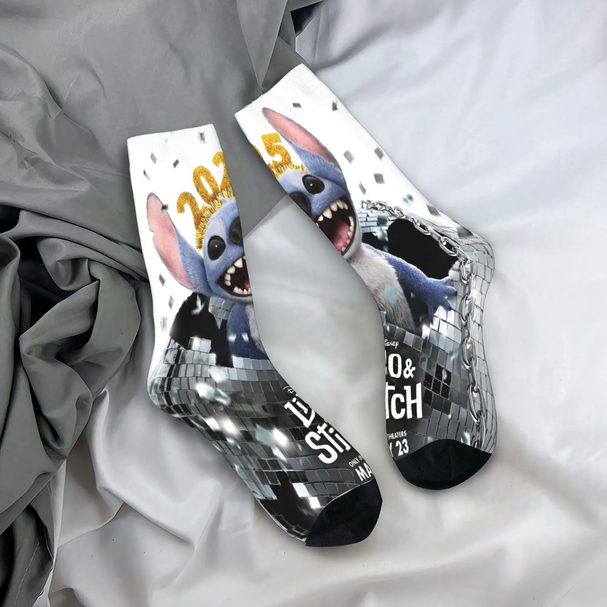 Calcetines divertidos de película Lilo y Stitch 2025 para hombre y mujer, calcetines casuales suaves, accesorios novedosos, calcetines de tubo medio, idea de regalo sorpresa