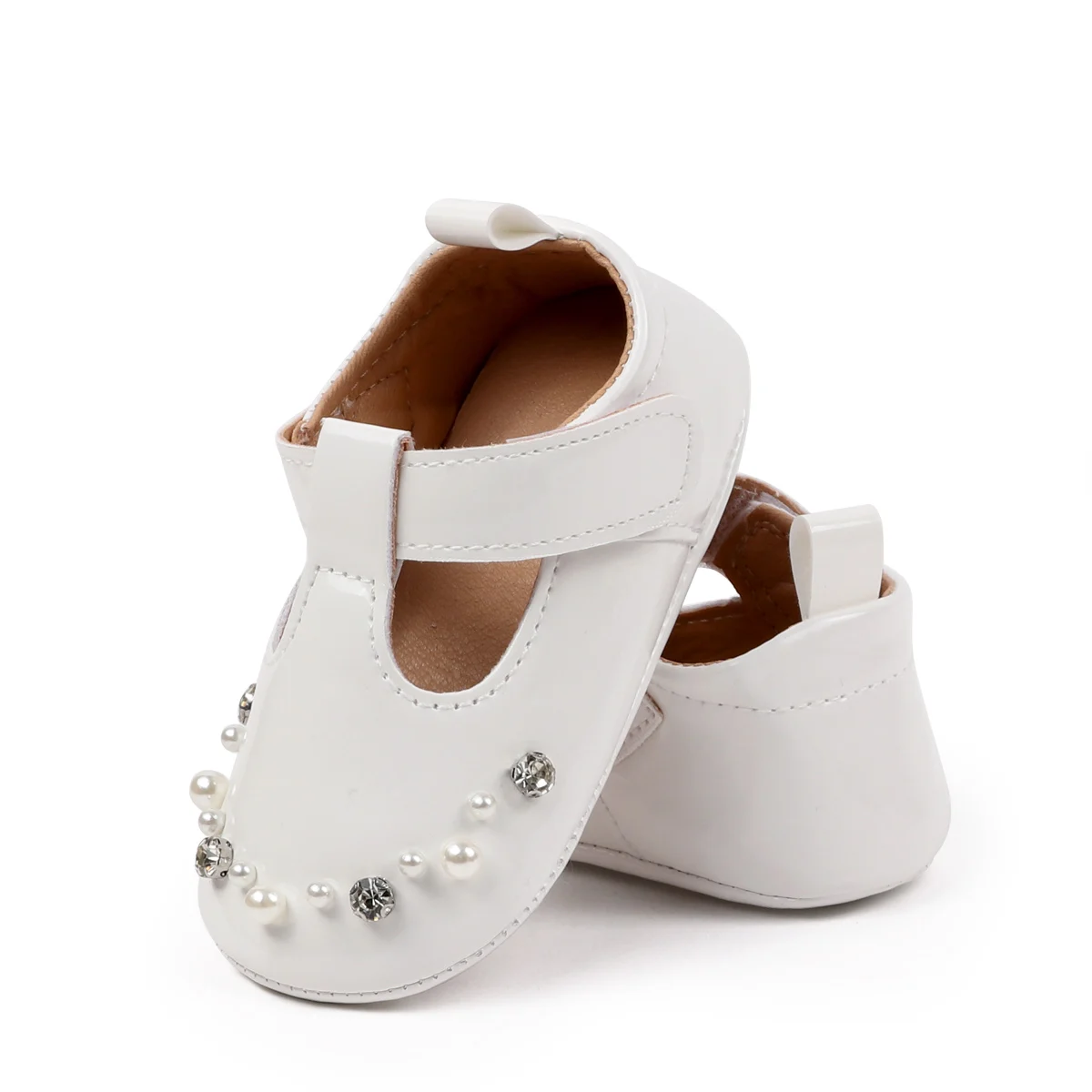 الربيع والخريف منتج جديد 0-1 سنة الطفل تعلم المشي أحذية المضادة للانزلاق التعلم المشي الأحذية العصرية اللؤلؤ الرجعية نمط