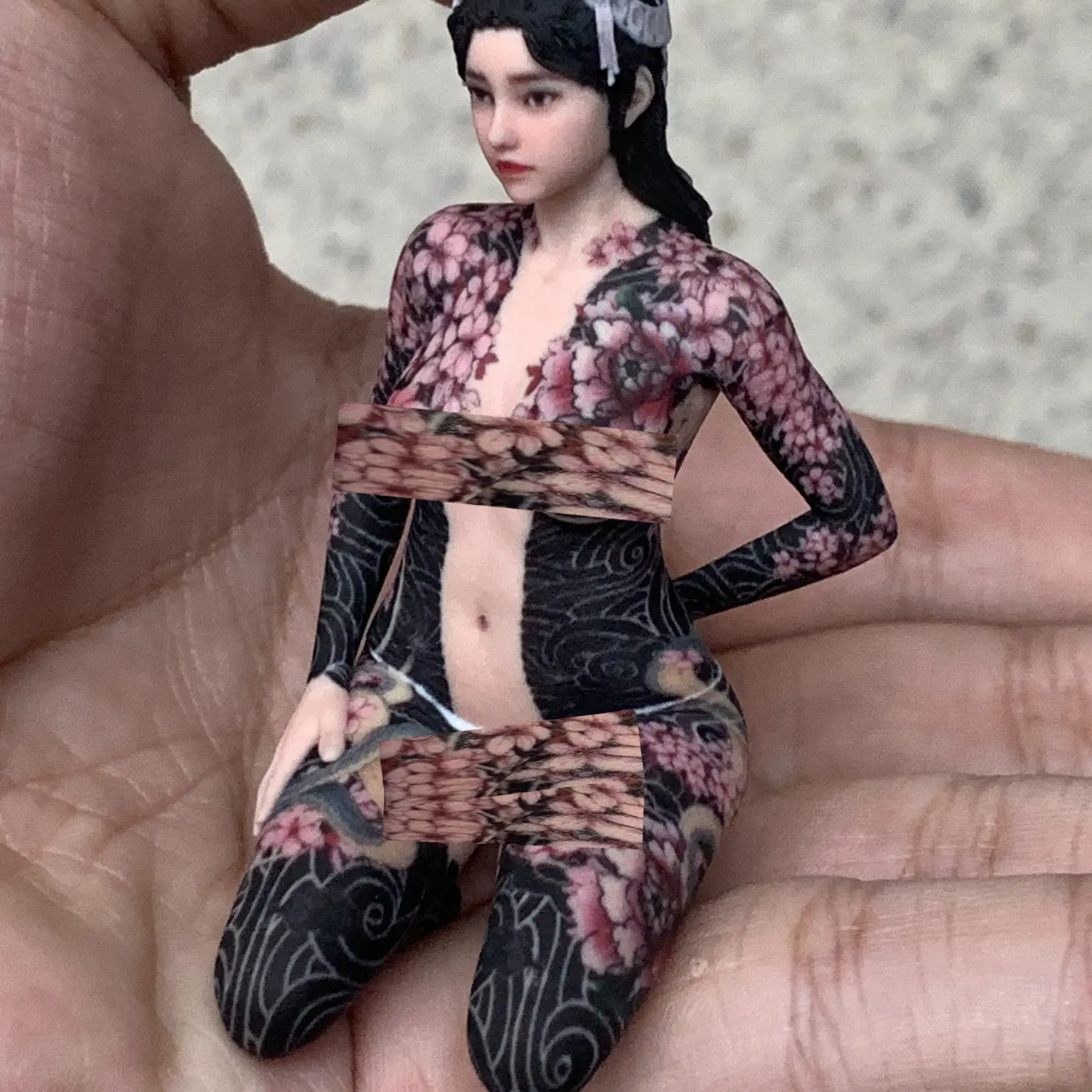 

1/16 Realistic Japanese Gangster Warrior Sculpture, Highly Detailed Mini Figurine for Car, Desk & Display, Collector‘s Model