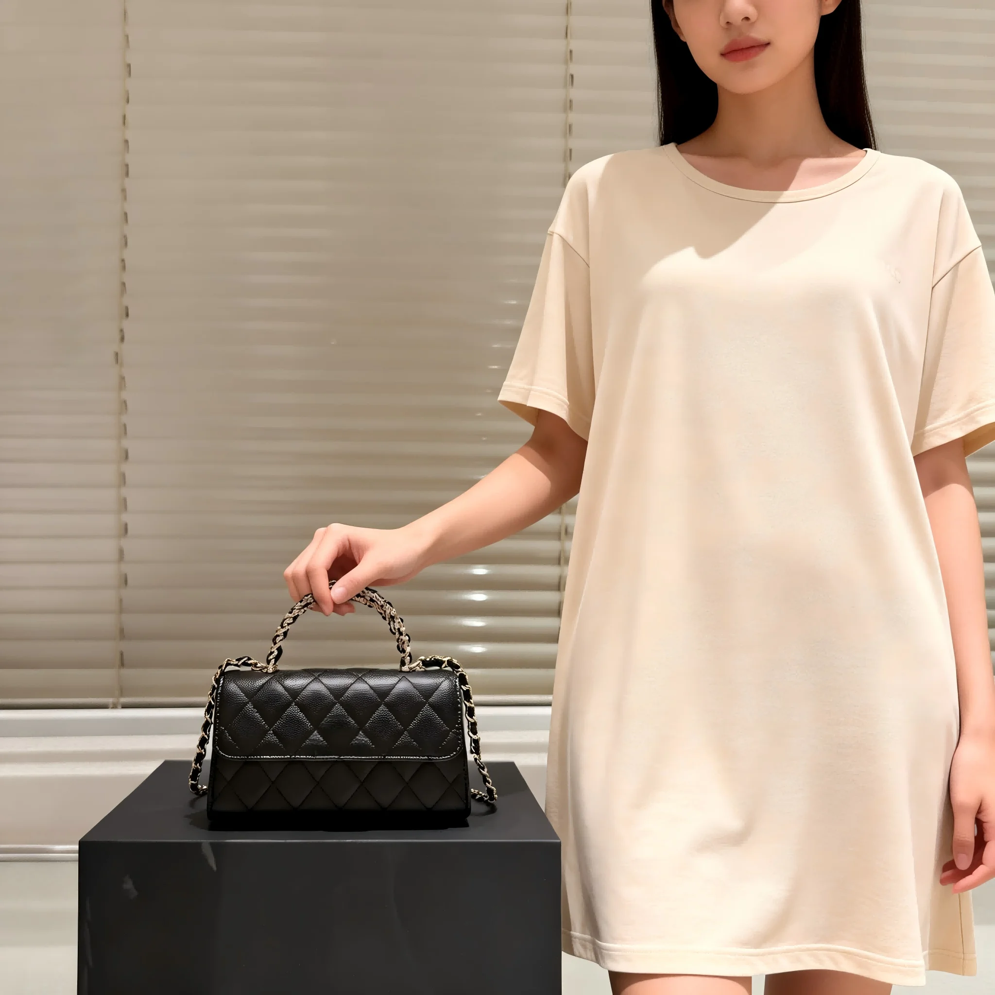 

High Texture Genuine Leather Designer Crossbody Bag Women Diamond Lattice Metal Chain Mini Purse
