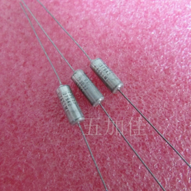 

10PCS/M39003/01-2303J 35V5.6UF 10% American axial tantalum capacitor