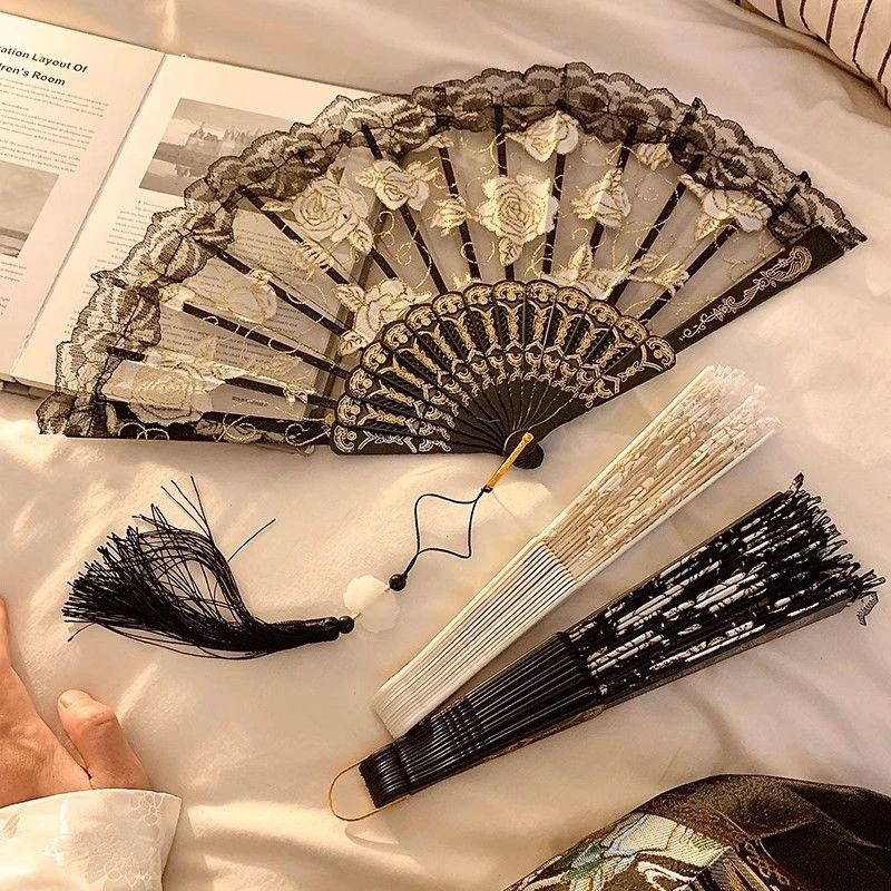 Chinese Folding Fans Lace Hand Fan White Lace Folding Fan with Tassel Wedding Cosplay Party Home Decorative Fan Photo Props