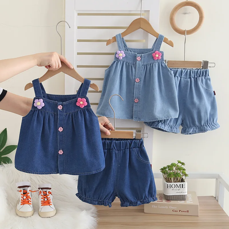 

Girls' Summer Outfit Set2026New children's summer outfit, fashionable denim vest two-piece set, trendy and trendy