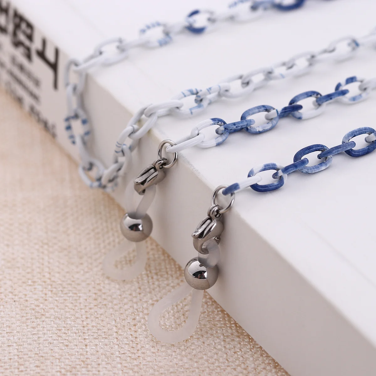 

Aluminum Glasses Chain Multicolor Durable Eyeglass Necklace Cord Strap for Outdoor Sports Sunglass Holder Lanyard Secure Fit