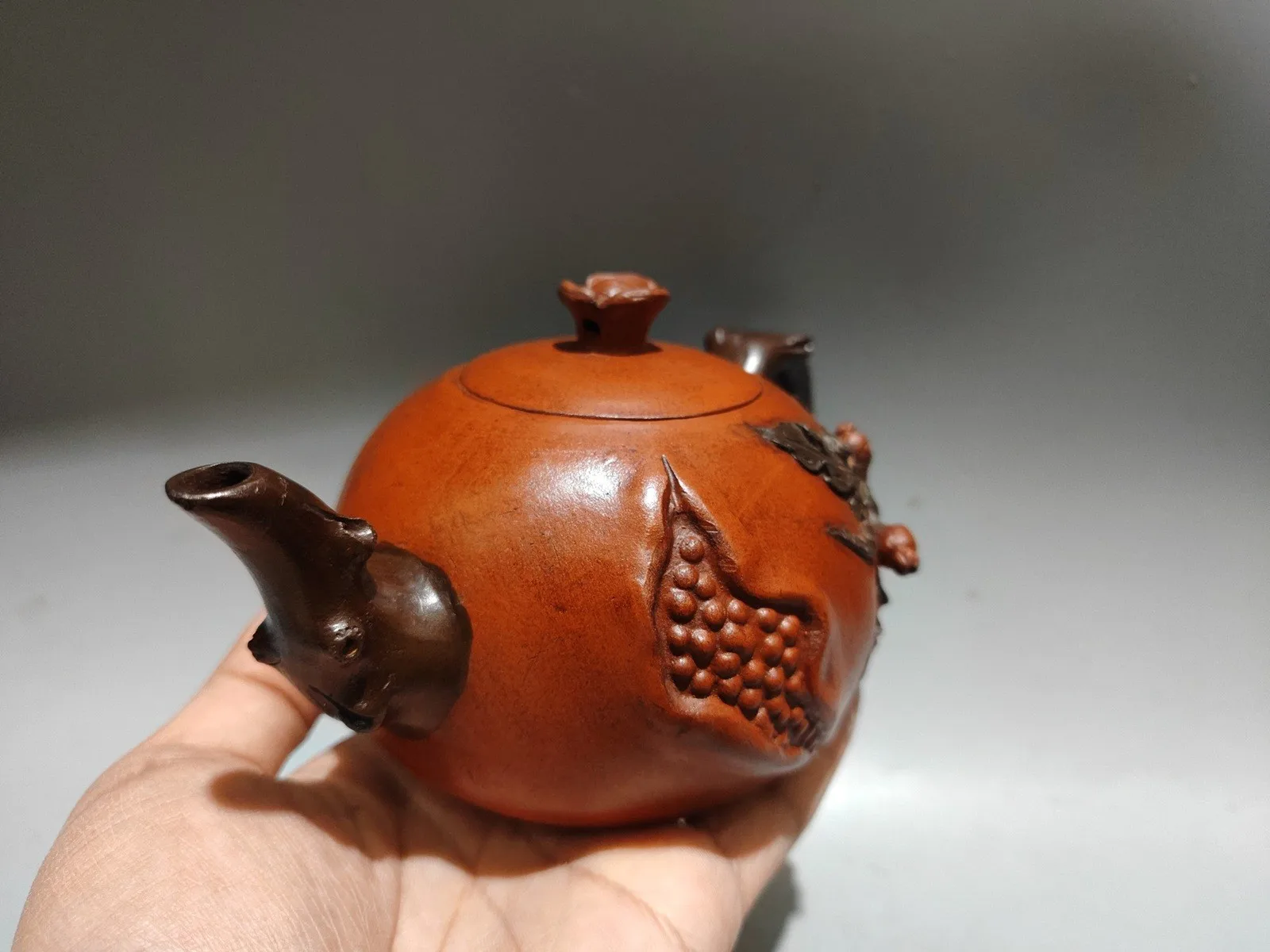 Chinese Yixing Zisha Clay Handmade Exquisite Pomegranate Teapot 41434