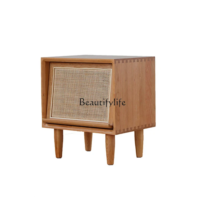 

3All cherry wood bedside table, no auxiliary materials, all solid wood home bedroom, small and simple