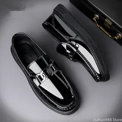 Men Cow Leather Casual Shoes Street Gentleman Slip-on Patent Leather Loafers Spring Trend Man Comfortable Driving Shoes