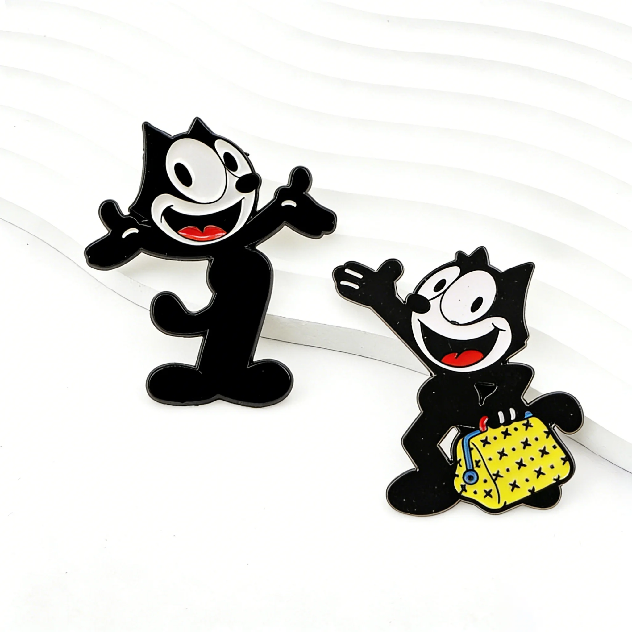 Funny Animal Enamel Pins Cute Brooches Badges for Backpacks Jackets Hats Retro Collection Gifts Cosplay Accessories