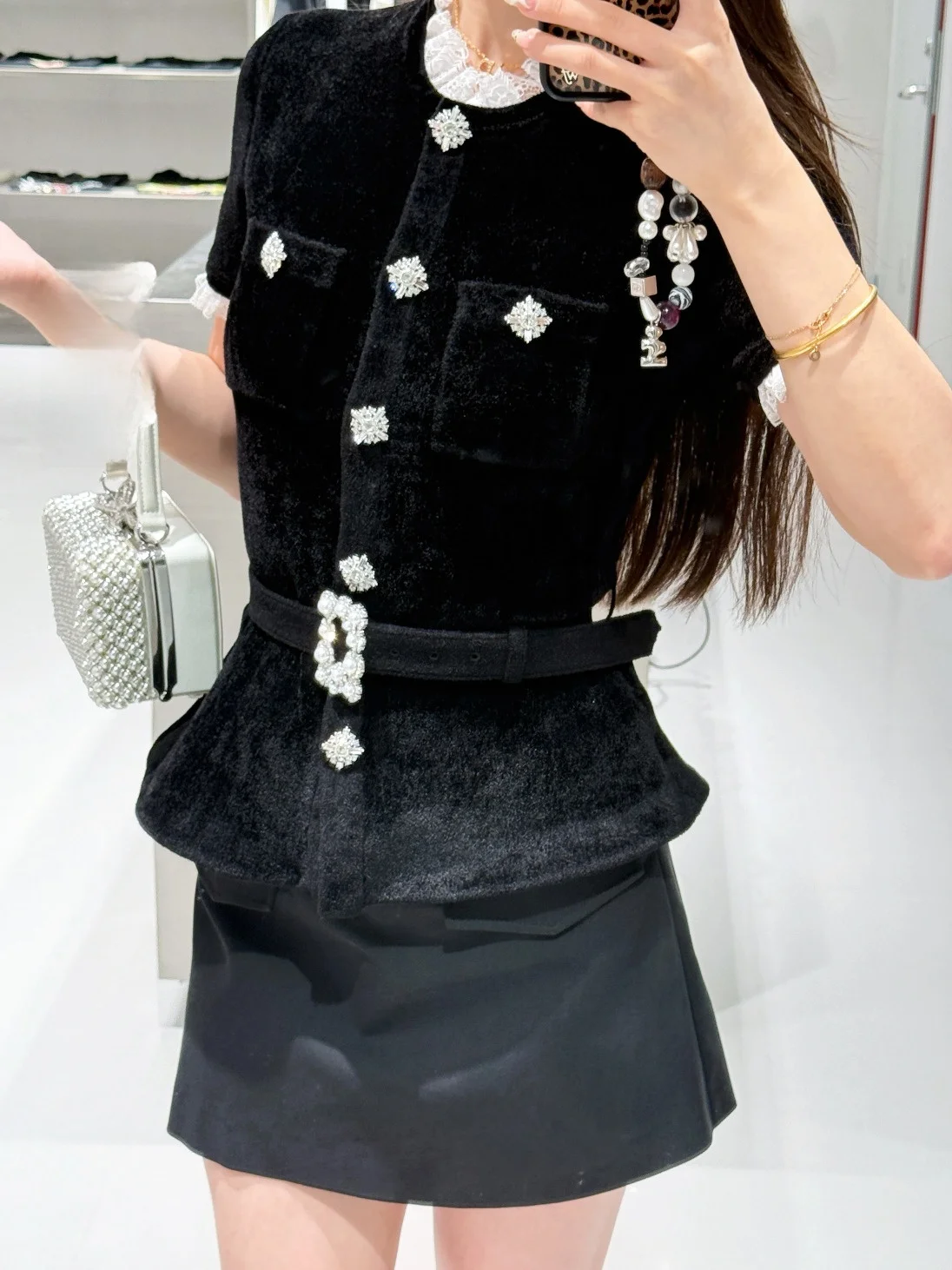 

Elegant Velvet Short Sleeve Shirt with Lace Patchwork And Rhinestone Buttons for Women Autumn Winter Fashion Heidd Brand