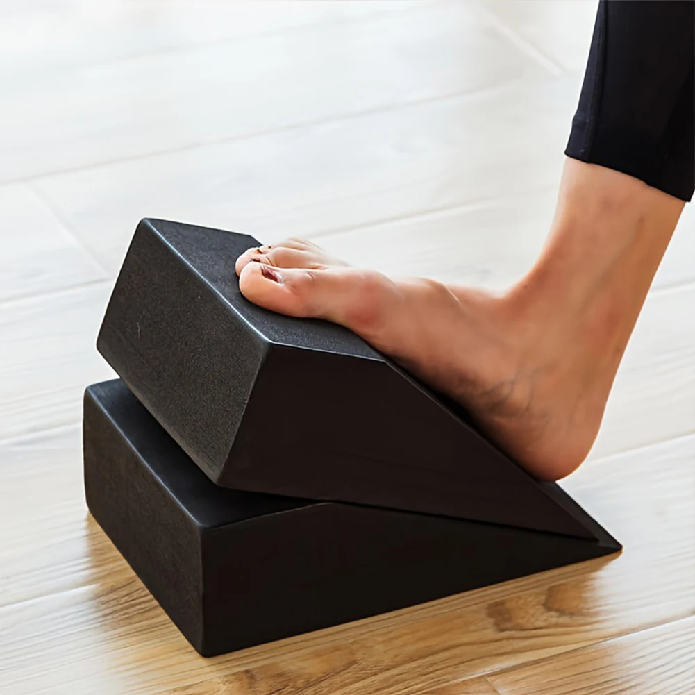 

2 шт. йога-блоки-клинья для приседаний, многофункциональная наклонная доска для йоги, нескользящий тренажер для растяжки икр для спорта и фитнеса