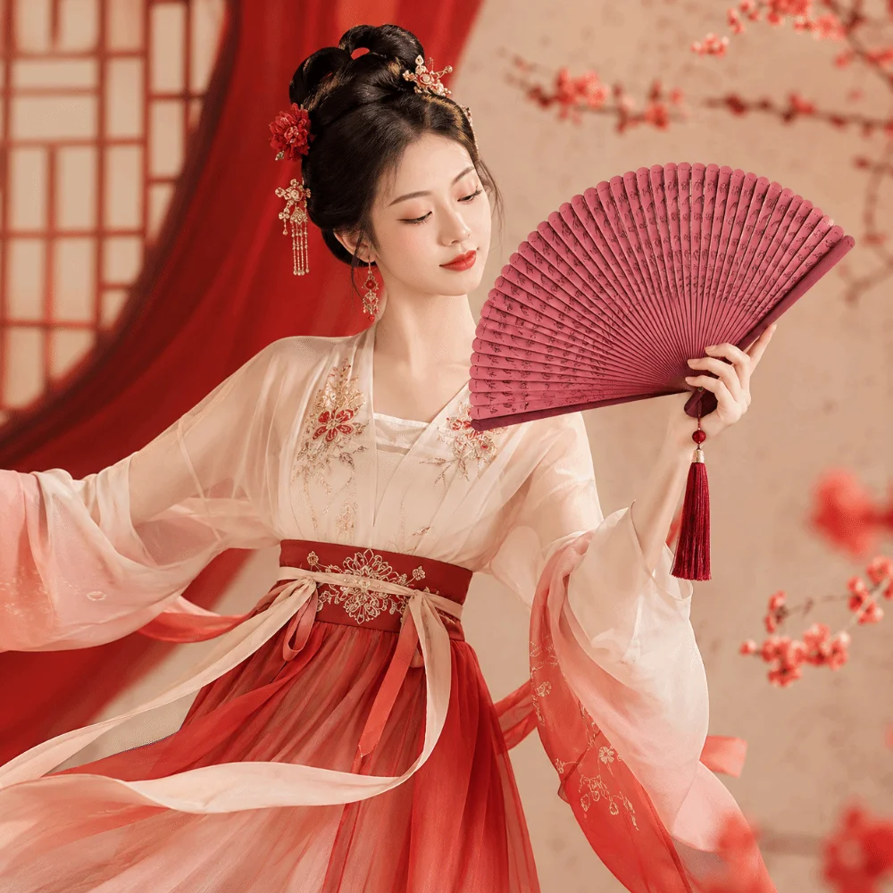 Creative Elegant Folding Bamboo Fan Portable Handmade Classical Folding Fan Lightweight Antique Women's Folding Fan Home Decor